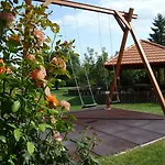 Villa Holiday Appartamento Poroszló