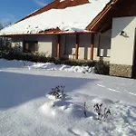 Villa Holiday *