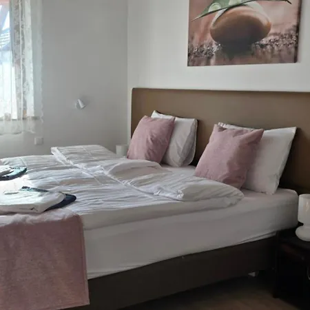 Villa Holiday *