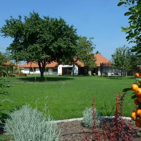 Villa Holiday Poroszlo