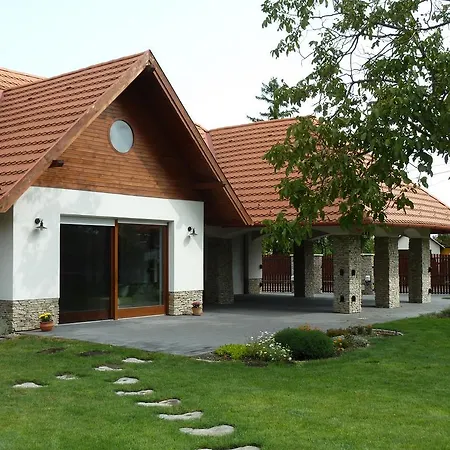 Villa Holiday Poroszló * Poroszló