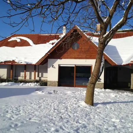 아파트 Villa Holiday Poroszló