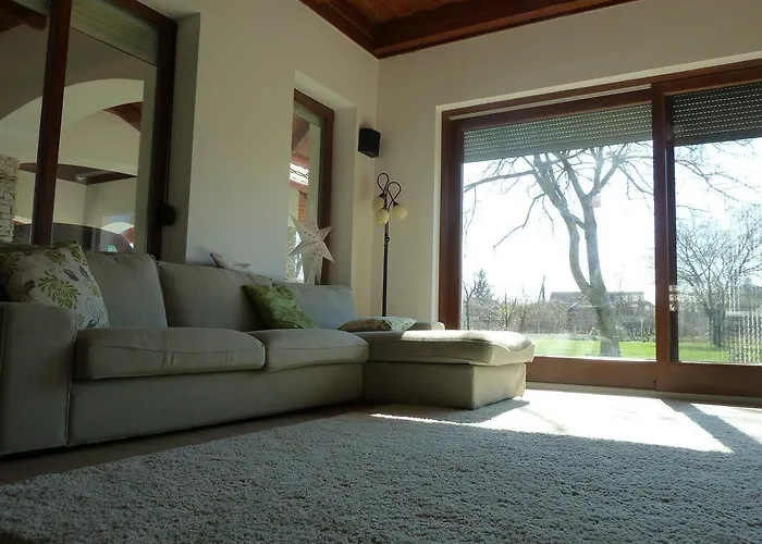 Villa Holiday Daire Poroszló
